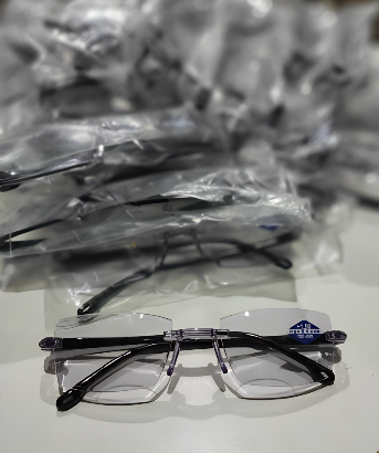 Gafas de lectura multifocales +1,50 negras con filtro de luz azul y funda protectora