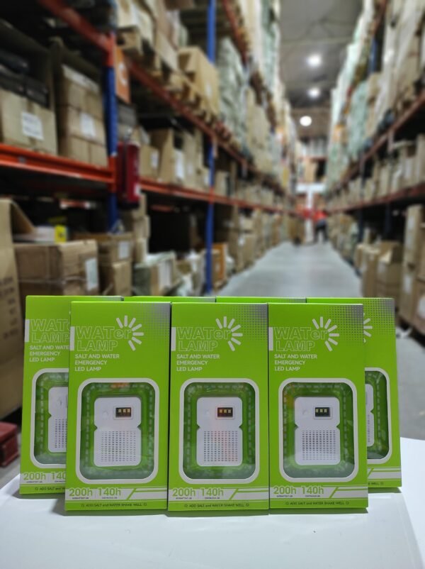 Lámpara LED portátil de agua salada - Imagen 12