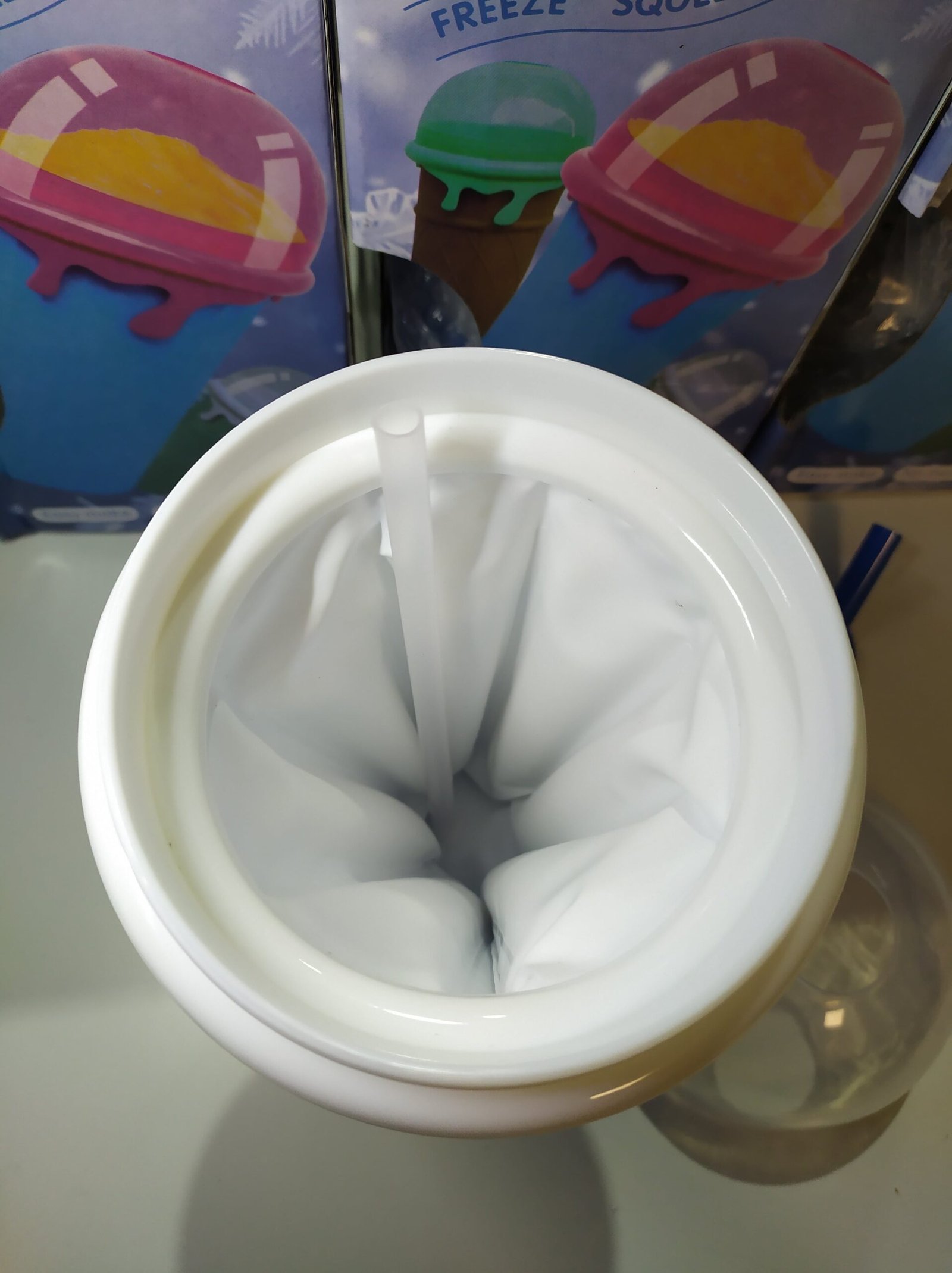 Taza para hacer granizado de silicona - Imagen 8