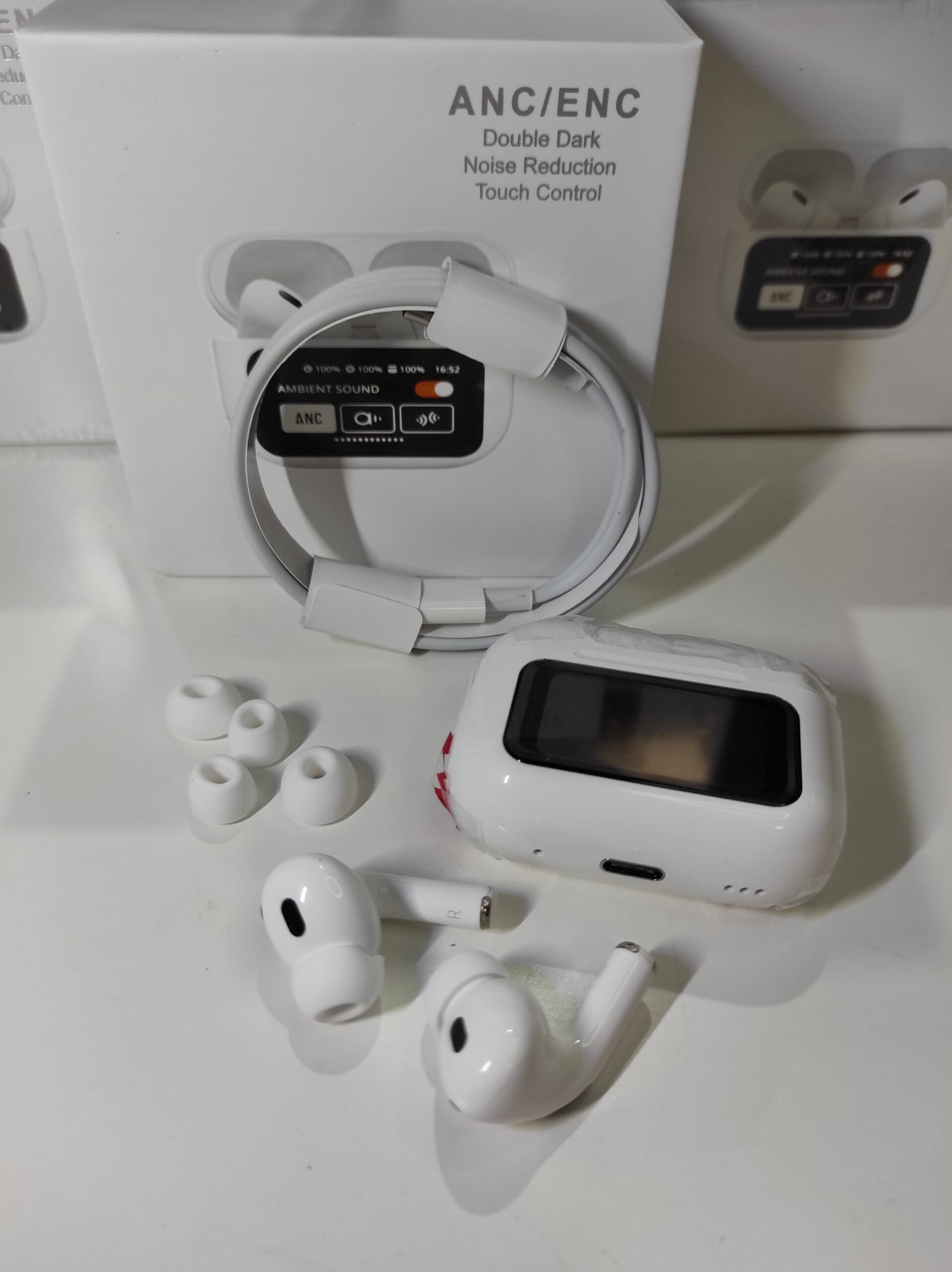 Auriculares Bluetooth con cancelación activa de ruido y pantalla