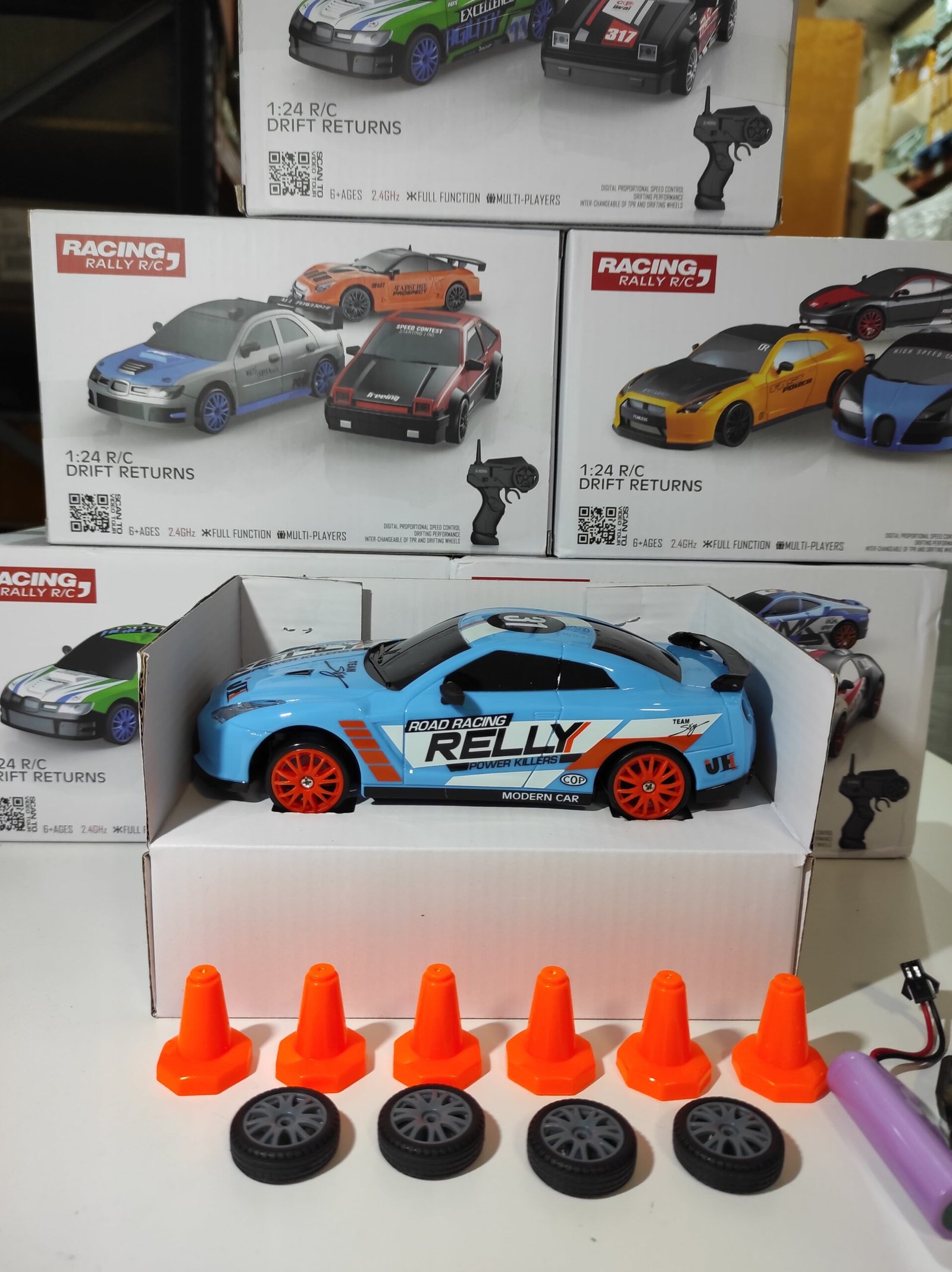 Coche teledirigido drift 1:24 GTR - Imagen 5