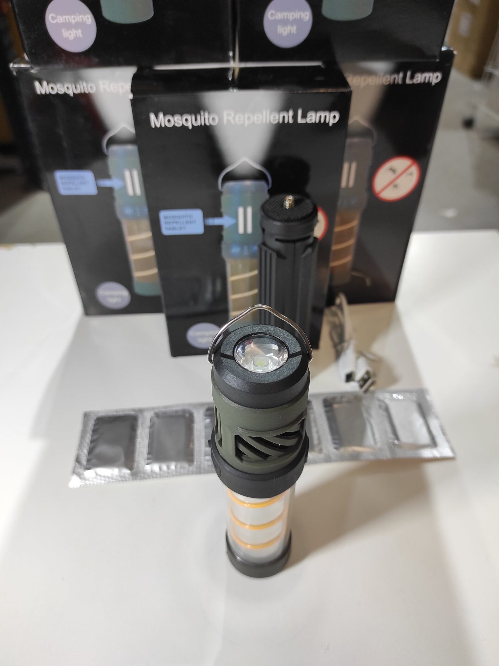 Lámpara antimosquitos 3 en 1 recargable USB-C 3000 mAh – 5 modos - Imagen 3
