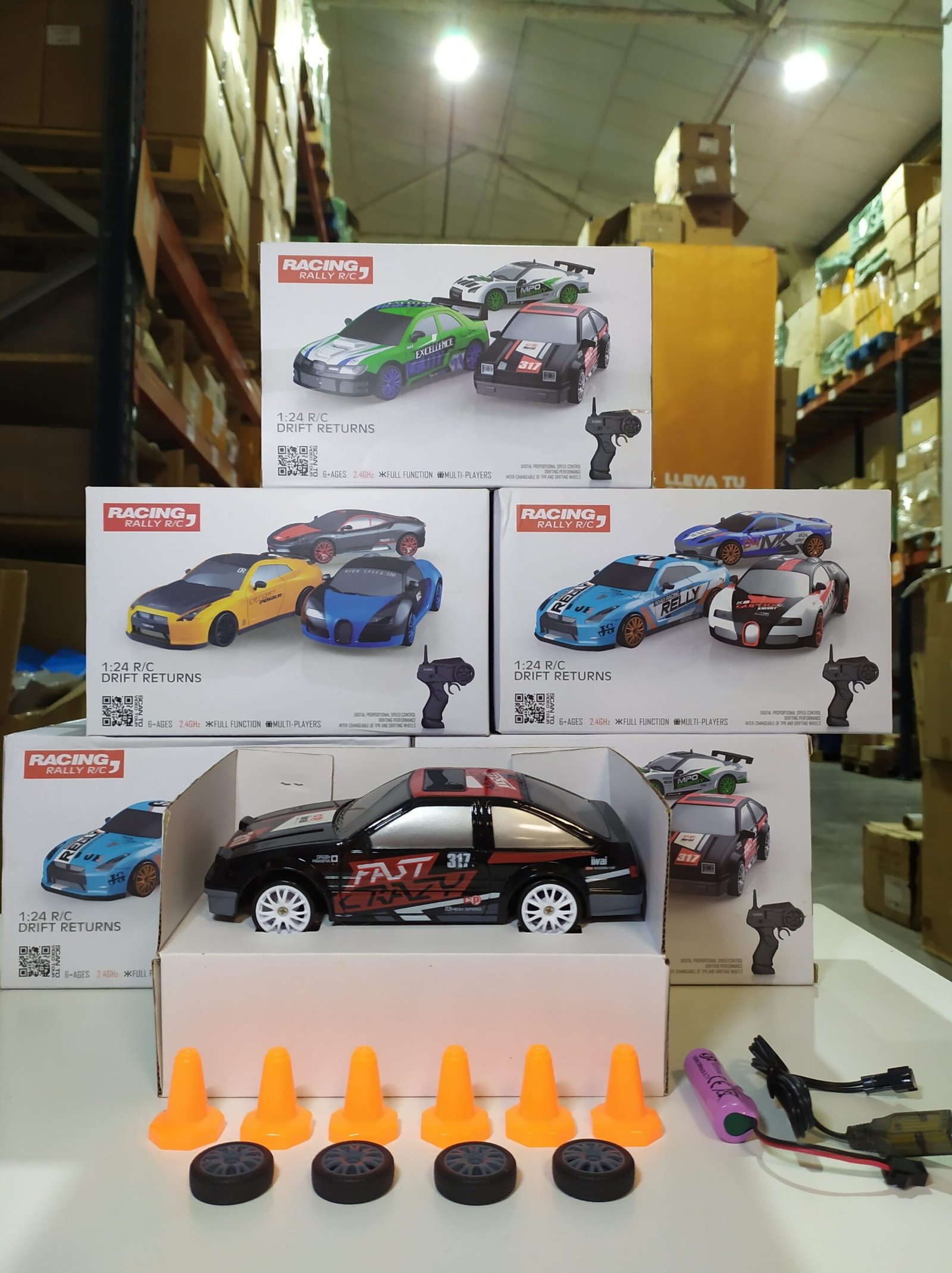 Coche teledirigido drift 1:24 estilo retro con 4WD - detalle 3