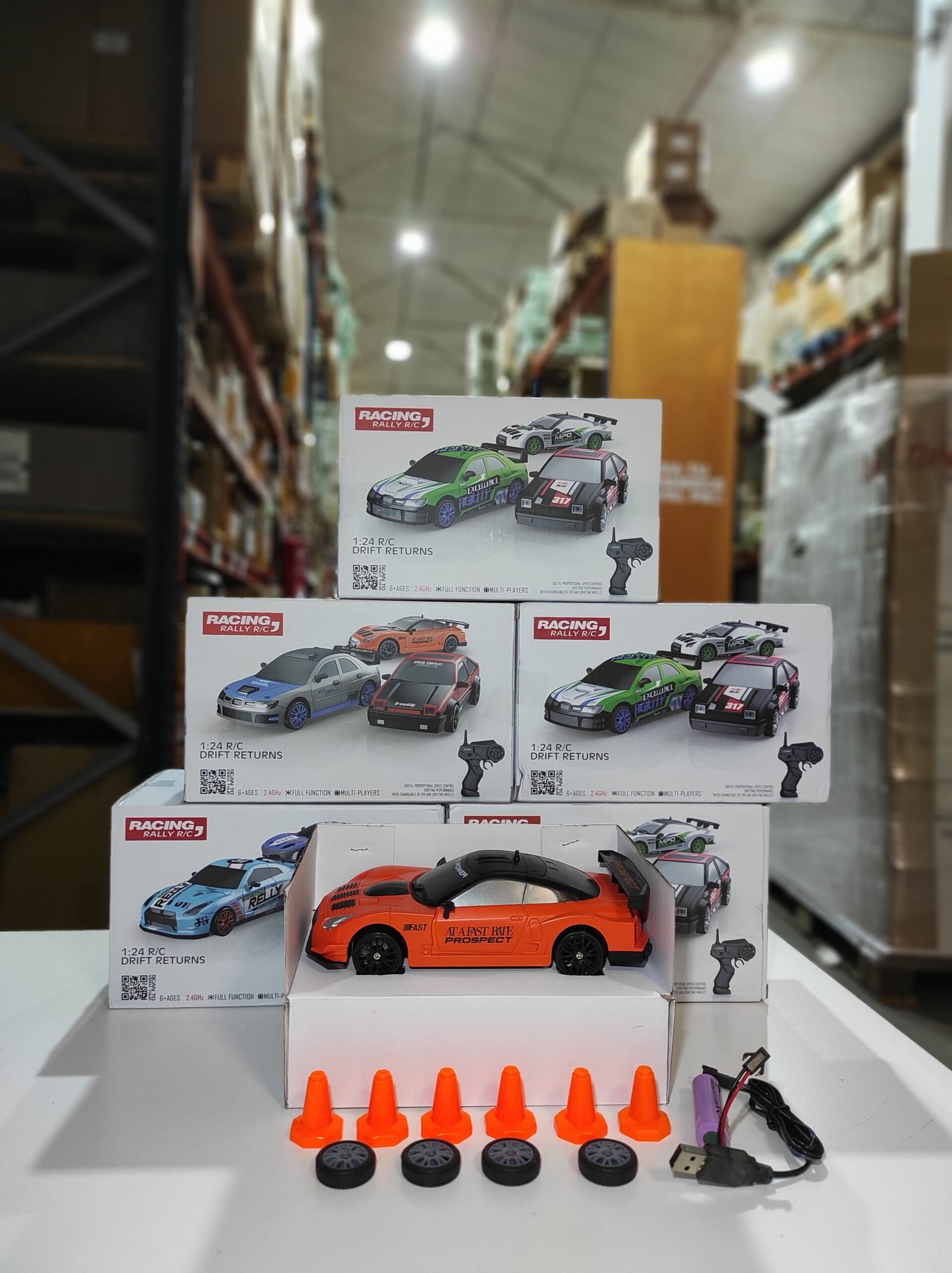 Coche teledirigido drift 1:24 GTR naranja con 4WD - detalle 4